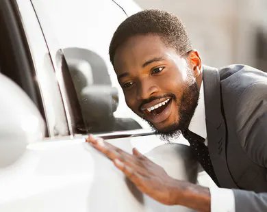 KayaOnAir's tweet image. #OnThatNote 

We all remember our first car, it’s usually where most fond memories are made.

What is/was your first car and what is/was its nickname?

Share wit @khayamthethwa 

Drop voice notes on 063 688 0959

FunFact: World’s first car dealership opened today in London 1897