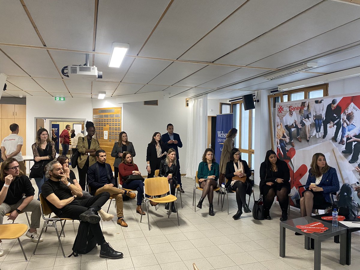 GlobalHRTalents's tweet photo. ⚡️#trugeneva 2022 c’était un feu d’artifices hier⚡️On a parlé de sujets forts comme les femmes dans la #tech, culture fit, valeurs d’entreprise, #onboarding, #IA, #VR et plein d’autres choses… Avec une équipe organisatrice au taquet ! Vivement 2023 ! 🚀 #suisse #RH @TruGeneva https://t.co/d6BrUxpSAj