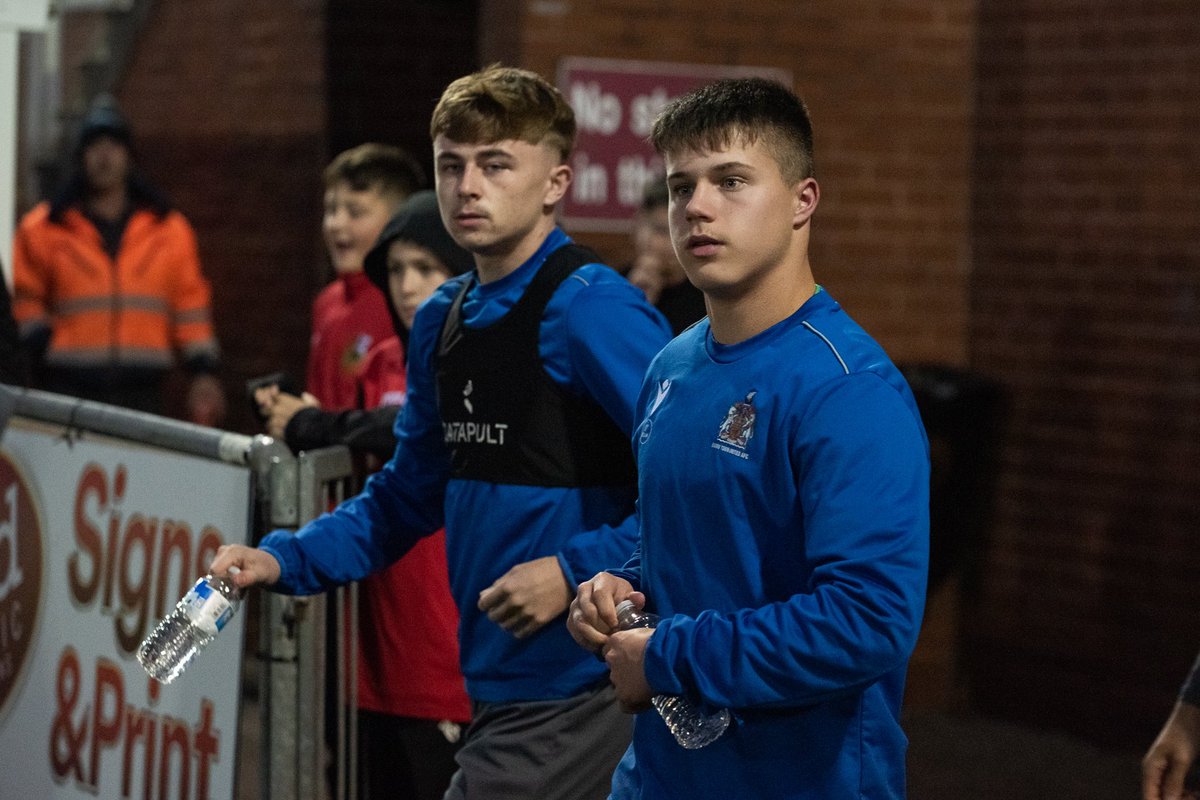 Barry Town United Academy tweet media
