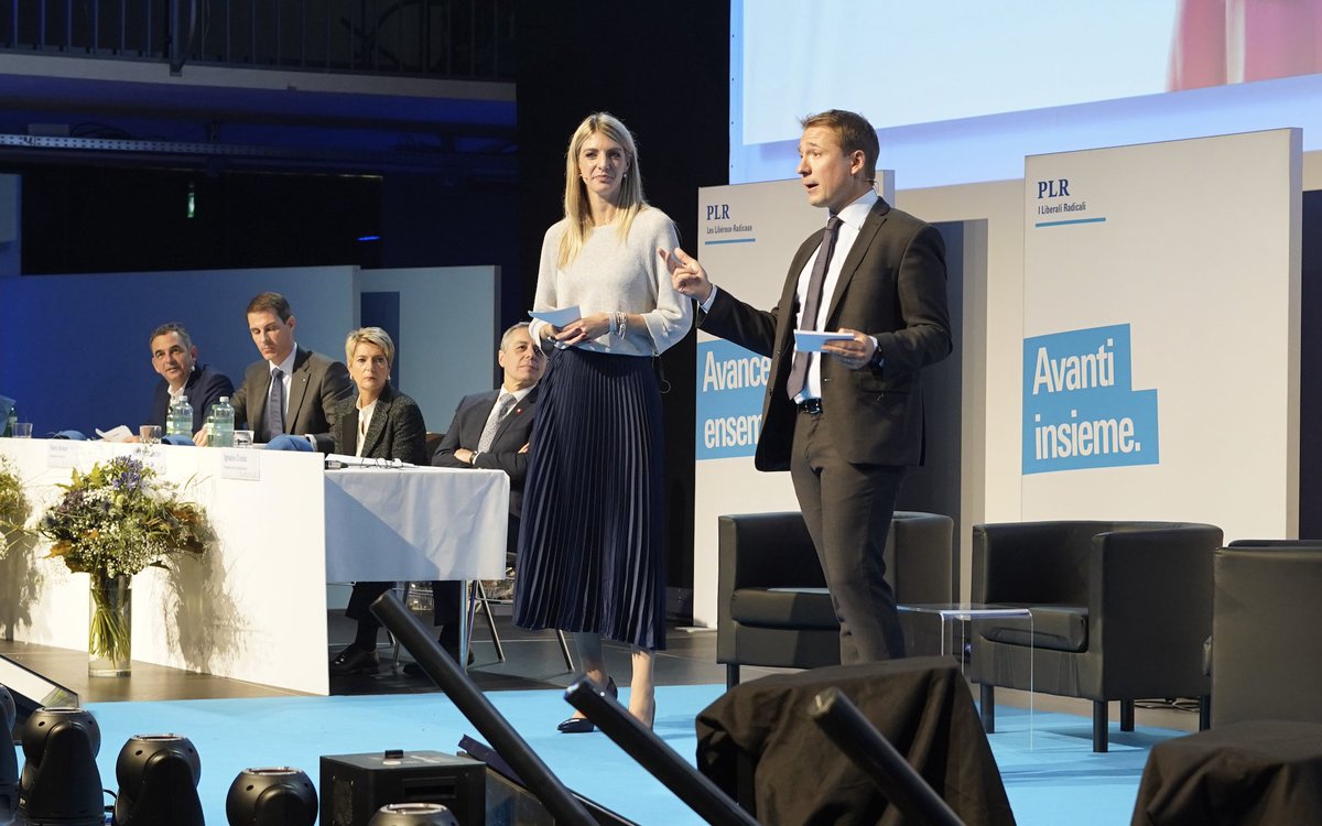 La nostra Capogruppo <a href="/alessan_gia/">Alessandra Gianella</a> è la nuova vicepresidente nazionale del <a href="/PLR_Suisse/">PLR Suisse</a> <a href="/FDP_Liberalen/">FDP Schweiz</a> 
Buon lavoro e congratulazioni!