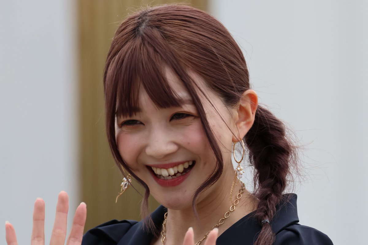 tes5268's tweet photo. ワンテーブルパークのC-cafe オープン記念の畠山有希ちゃんのLIVE良かったよ。@yukiroom929
#畠山有希
#ゆき友
#亘理町
#ワンテーブルパーク
#C-cafe https://t.co/nW2jByOaY3
