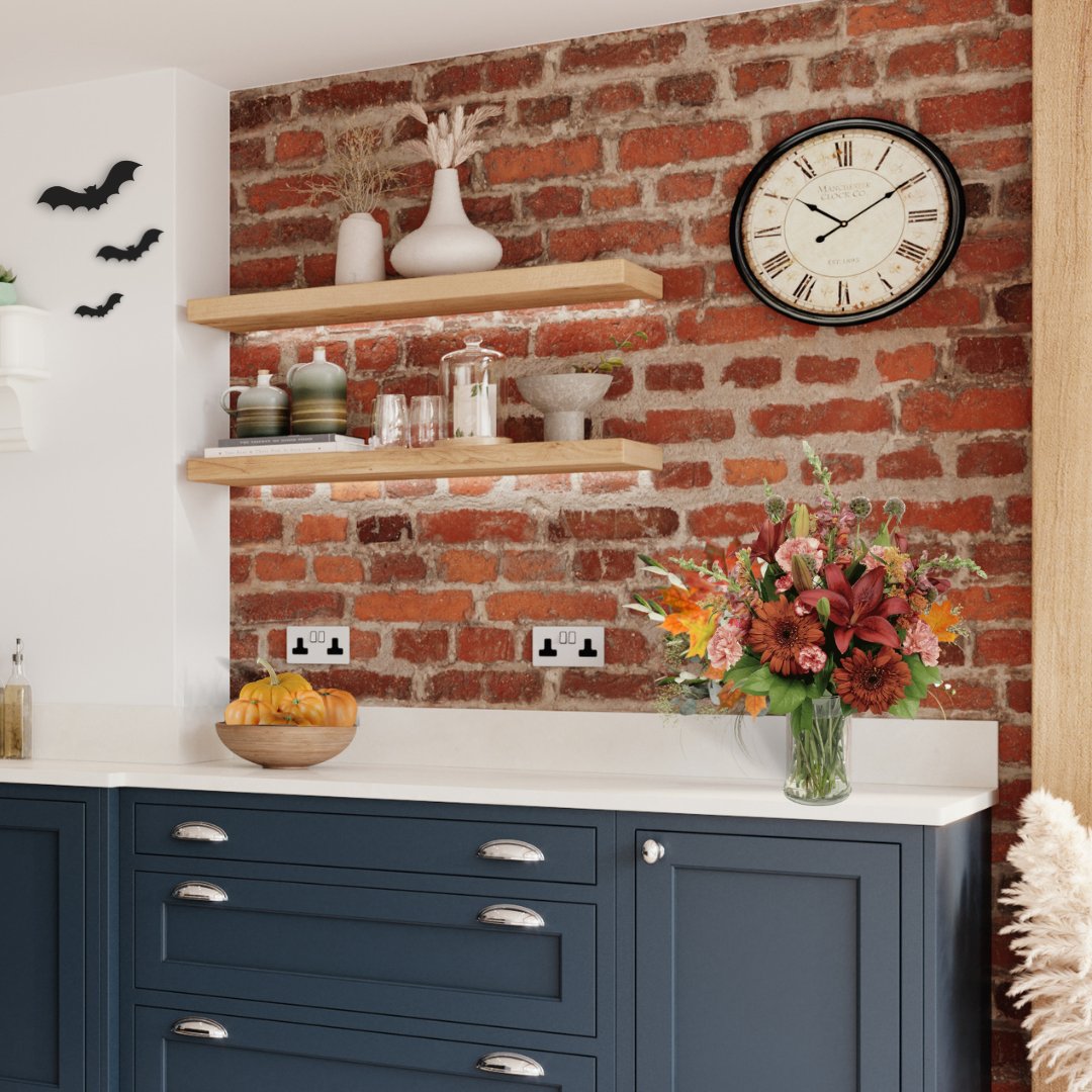 mysmilekitchen's tweet photo. 🍂🍁 #AutumnKitchen 🍁🍂

Hampton in Duke, a lovely deep blue with its brick-slip wall, offers the perfect backdrop for #seasonal accessories, especially #autumnal ones! We've added munchkin #pumpkins in a bowl, a seasonal bouquet and some felt bats!
#autumndecor #autumnaldecor https://t.co/Js5v7G5caj