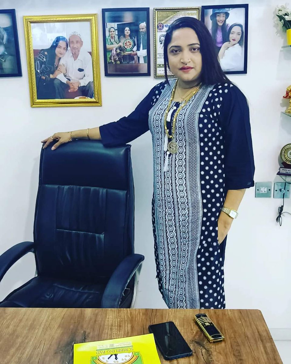 ShabnamshaikhHC's tweet photo. Smiling killed the ambition of the enemies for defeat ...๐ฅฐ
So what next ?
Keep smiling and kill them โบ๏ธ
#shabnamshaikh #AbdulKalam #BJP4Maharashtra #helpcarefoundation #hotshabnam #india #SachchaMusalman #helpcare #socialworker #domesticviolenceawareness #BJPGovt #bandragirl https://t.co/yn0AfmvRN6