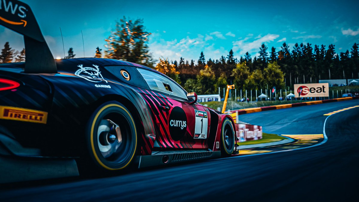 Take 2! We will be racing at Spa for the <a href="/IntercontGTC/">Intercontinental GT Challenge</a> Esports Spa 24h. BoP is highly unfavourable this time around but regardless, I'll be giving it my all

Live Stream: youtu.be/BeI2DYpnM4c

#MunsterRugbyGaming #WilliamsEsports #tariqgamilsimracing