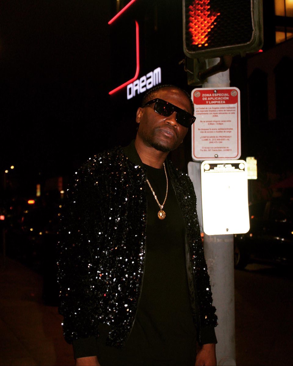 Onassis 🇳🇬 tweet media