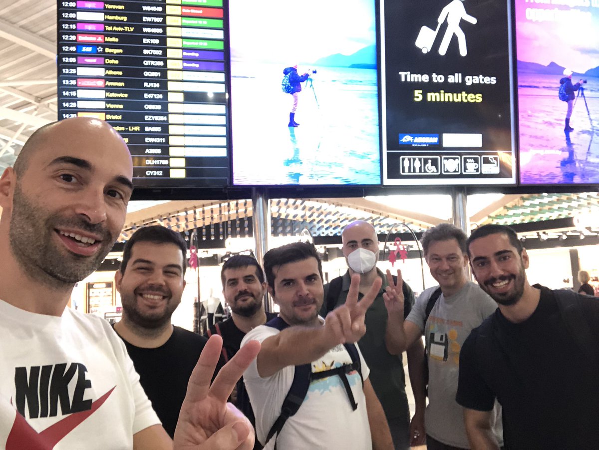 zafeirism's tweet image. See you next year #reflectfestival #klikosu @covve