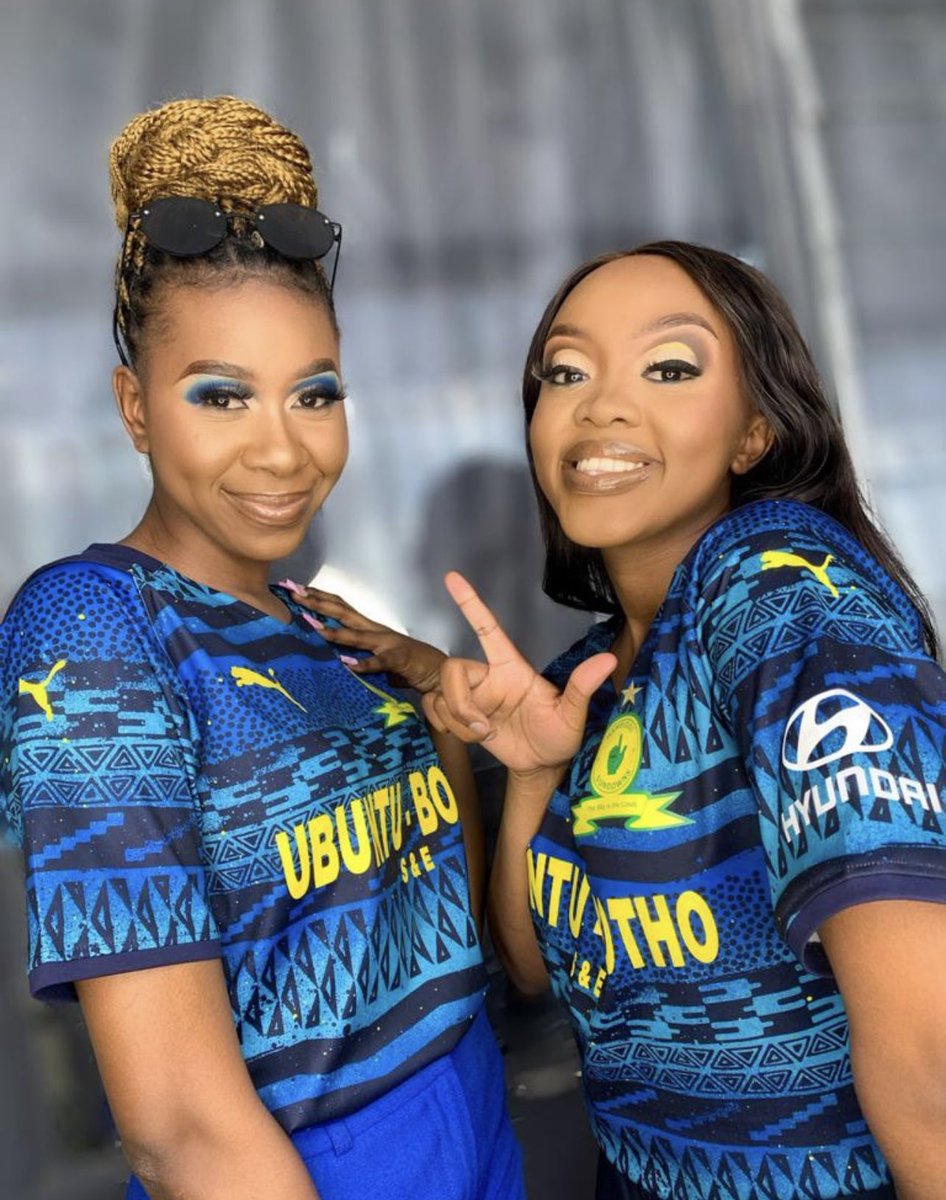 nomvula98's tweet photo. Ziyakhala ngo 15H30 🔥
All the best to our CHAMPS !
#Downslive #Sundowns #MTN8 #WafaWafa #MissMS #DisikiQueen https://t.co/LDnkslQpWT