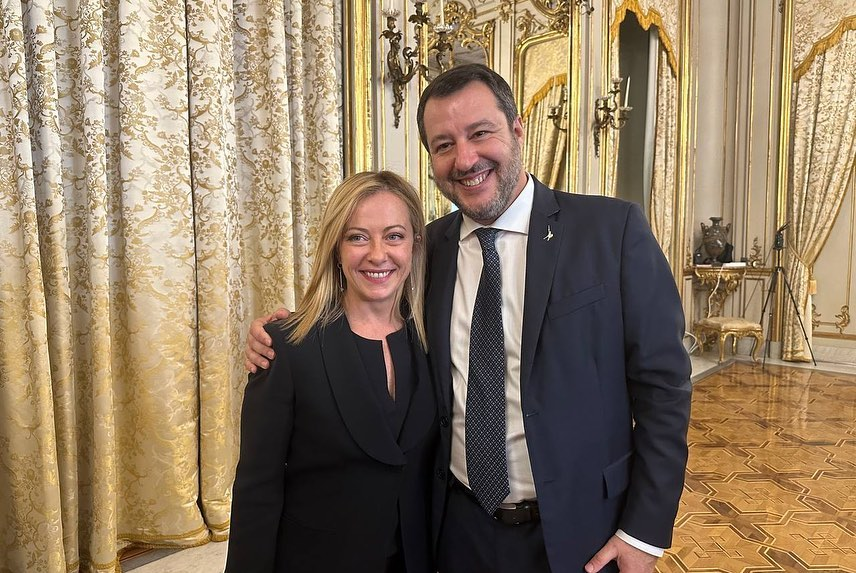 matteosalvinimi's tweet photo. Grazie. Finalmente si comincia 🇮🇹

#giuramento #ministri https://t.co/Lh3DmnirML