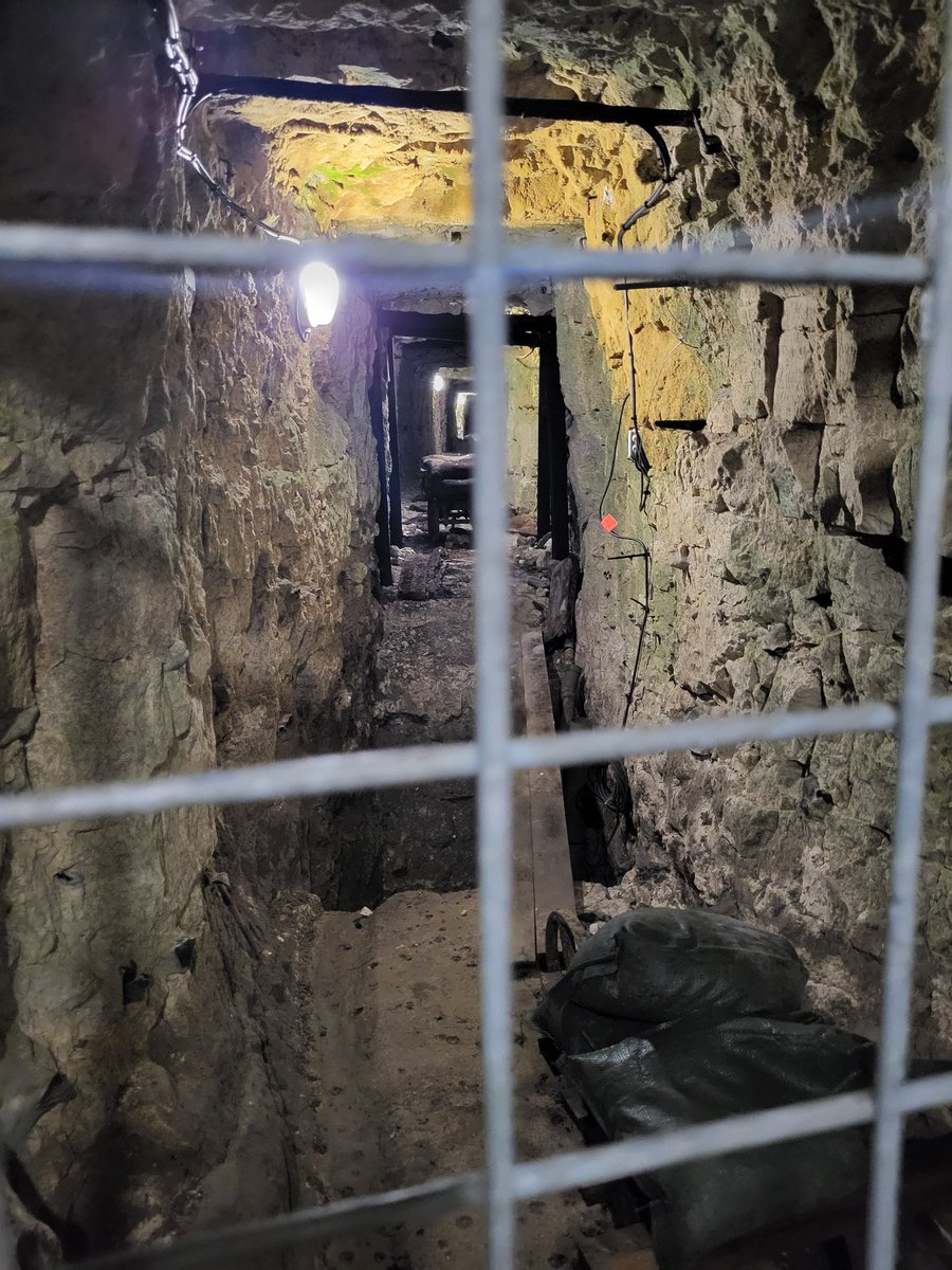 RayburnTours's tweet photo. .@BrightonHillSch spend the morning exploring the captivating Canadian Vimy Memorial. A visit like this, lead by exceptional Canadian guides can't help but have a profound effect on all students. Conversations, questions and reflection. What an imapctful journey we are on... https://t.co/uFl3uVO8N2