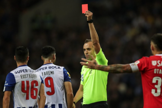 É lidar lagartos // Roubo