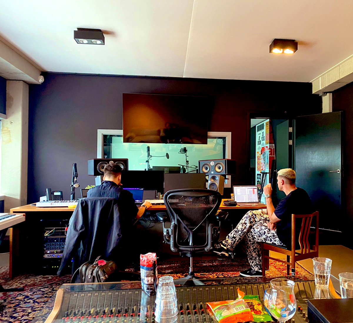 Eli Brown tweet media