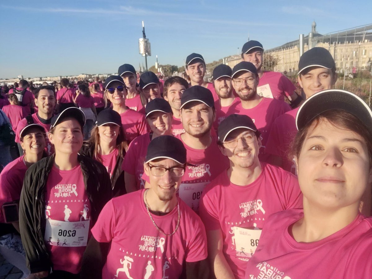 tehtris's tweet photo. La team @tehtris mobilisée pour #OctobreRose 🎀🌷💕aux 7kms de la Course au Ruban Rose 🎀 de @Bordeaux en soutien au dépistage et à la recherche contre le cancer du sein ! 

Fiers de sponsoriser nos équipes 🙏🏻. Bravo et merci à toutes et tous. 🤩
#cybersecurite https://t.co/Ae63SXvda0
