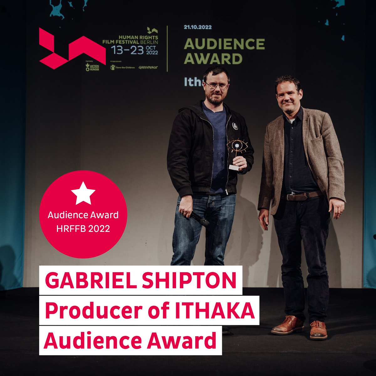 You have voted! Congratulations to Gabriel Shipton, producer of @ithakamovie, for receiving the HRFFB22 Audience Award! You still have the chance to watch ITHAKA via stream until Oct 31! humanrightsfilmfestivalberlin.de/en/ithaka-open…