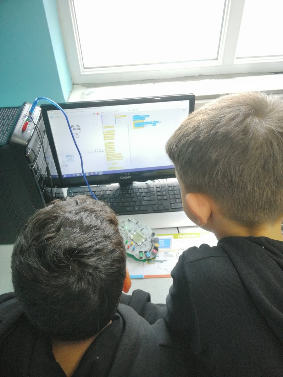 TurgutYat's tweet photo. Codeweek (Kod Haftası) #codeweek2022 kapsamında yaptığımız etkinlikler sonucunda Codeweek Avrupa Organizasyonu tarafından sertifikamızı aldık. @tcmeb @bursailmem16 @serkangur_bursa @Osmangazi_MEM @GurhanCokgezer @IspirHamit https://t.co/7kbryXwaim