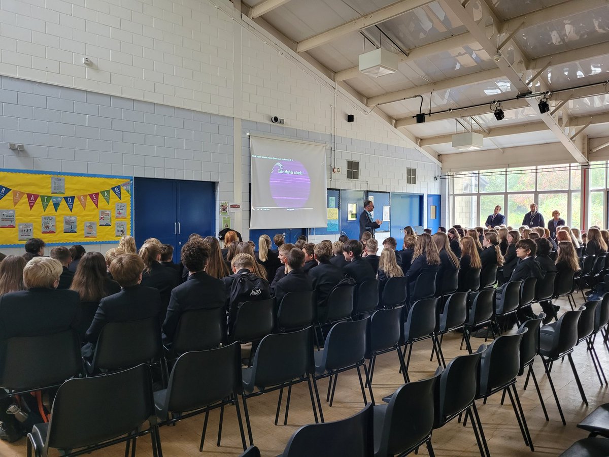 BCSchool1's tweet photo. Yesterday saw us welcome author @AnthonyKessel7 to bring his teenage detective stories about Edie Marble to life at @BCSchool1 for Year 8! Gripping crime drama and fantastic psychological well-being messages… thank you Anthony! #reading #books https://t.co/tNEhwLpBZG