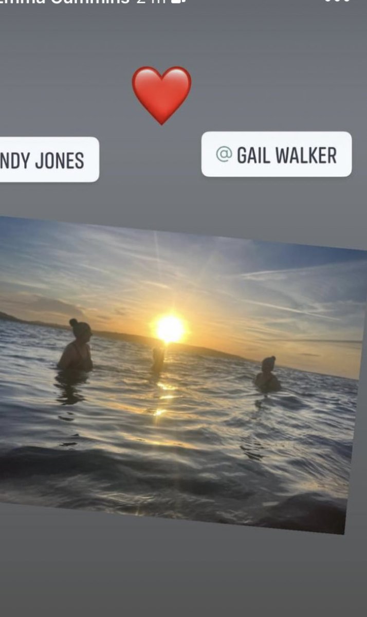 GailyWalk's tweet photo. Glorious morning dip today 💕 https://t.co/UEGDkB6jZw