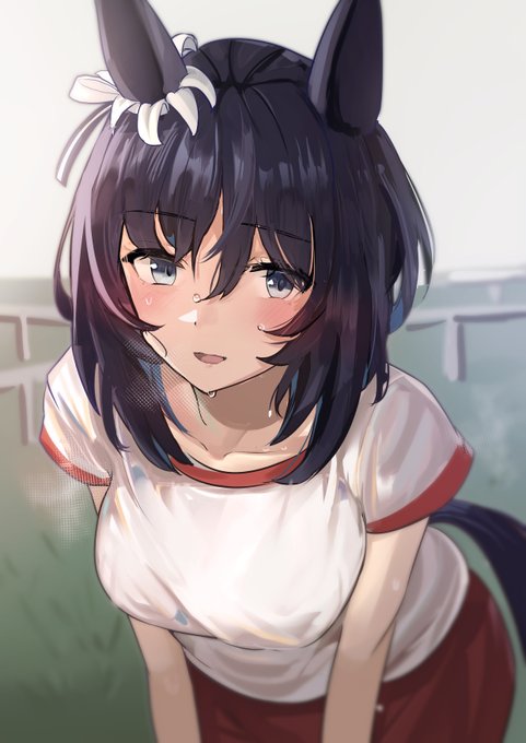 #ウマ娘
エイシンフラッシュ

トレーナーさん、もう一本おねがいします

秋半ば 朝焼けの彼女の息の白さに、冬の足音を感じていたい 