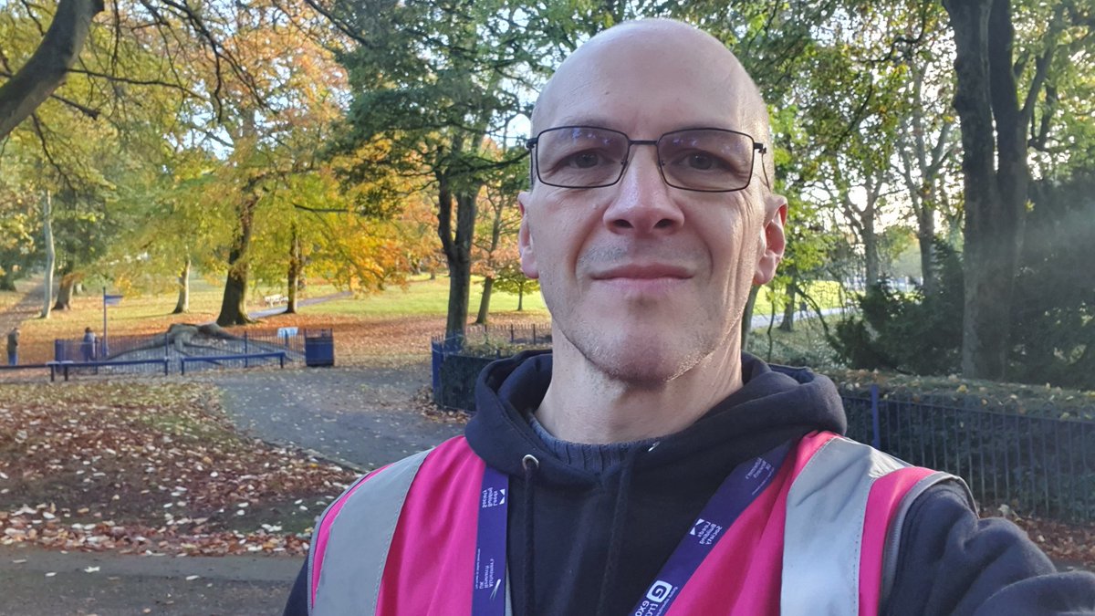 What a beautiful day for a parkrun and for some volunteering - everyone should try it at least once, it's great 👍 #loveparkrun #volunteering @Bradfordparkrun @parkrunUK