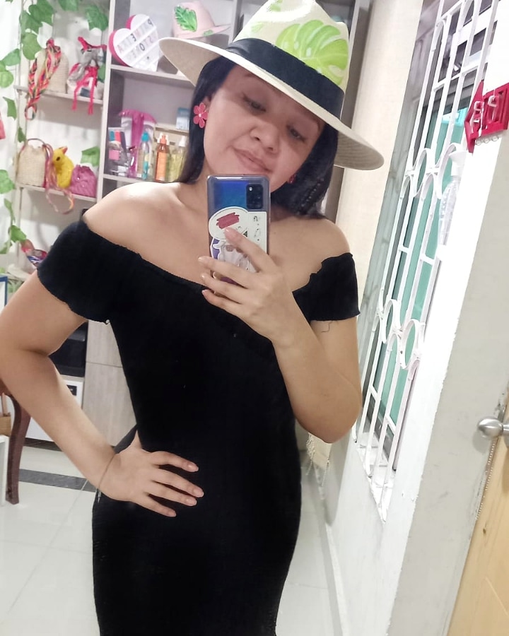 PalmeiraStore's tweet photo. Nuestra guapa @mariemsanti , con su sombrero MONSTERA.💚💚 💚💚.
Manden sus foticos, con nuestros productos!!! #selfie #sombreros #hechoencolombia https://t.co/J4boCLzEbp