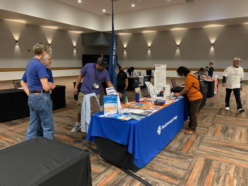 PCCCareerSvcs's tweet photo. @pimatweets #pimaccworkforce teams at the Fresh Start Expo. Assuring all members of our community are served and know resources for their next steps.
#RobertRamirez @AdrienneJones #FastTrack https://t.co/EeY43WmmQU