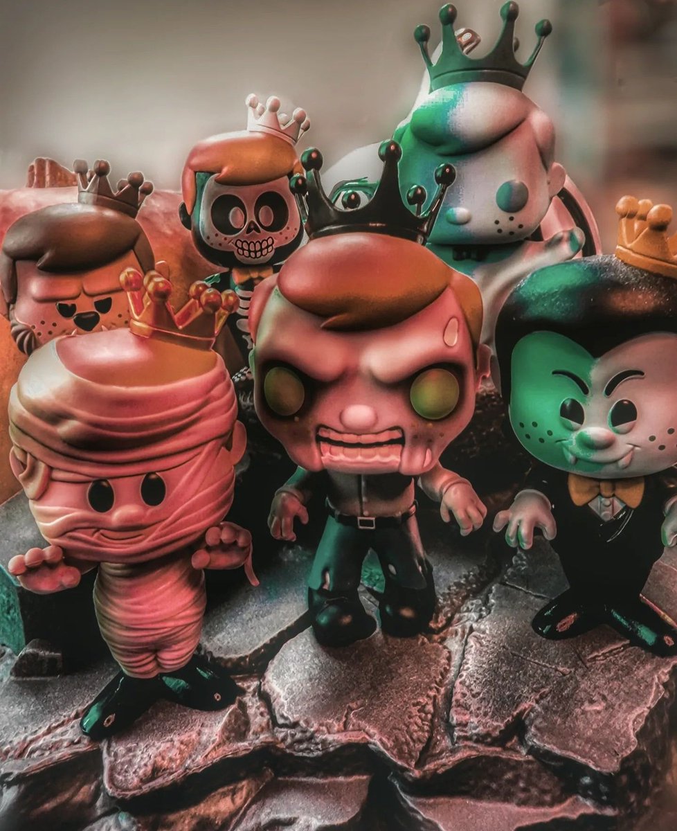 FunkoPool's tweet image. My entry for yesterday's FunkoPhotoADayChallenge over on Instagram but thought it deserved to be shown for today's Twitter  FunkoSodaSaturday!! 

@OriginalFunko 
@brianmariotti

#FunkoSodaSaturday 
#FunkoSoda 
#Funko 
#FunkoFamily

👻💀👹🤡👻