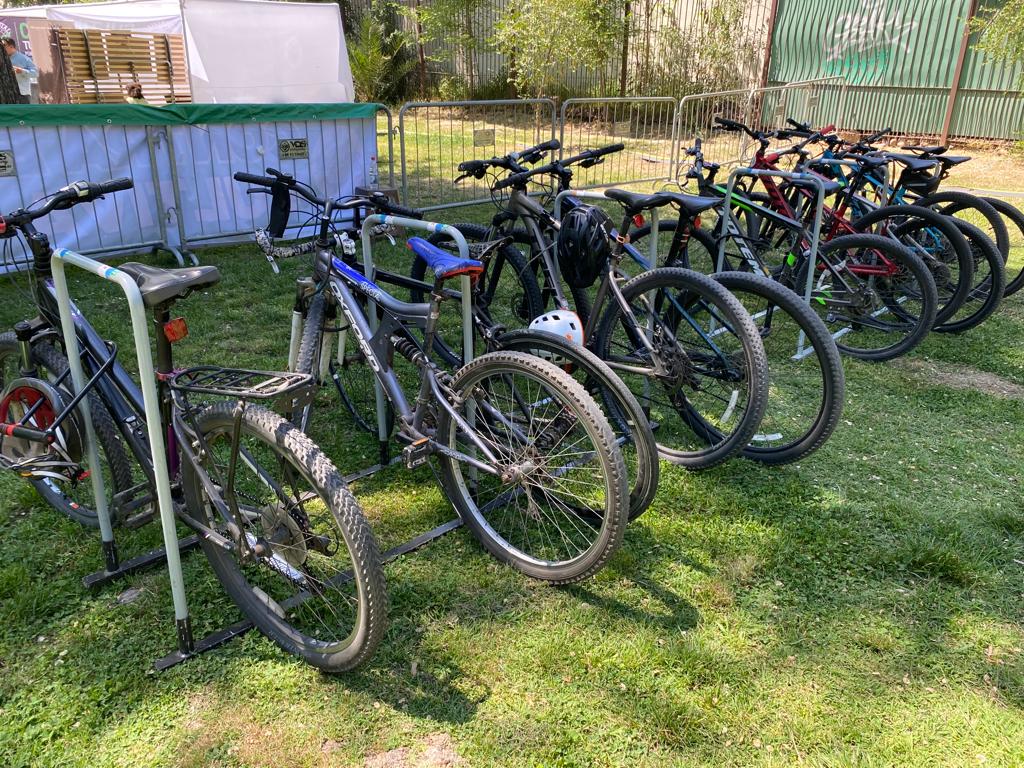 bicicultura's tweet photo. ¡Pedaleando a la Expoweed!
Hoy y mañana domingo en Parque O'Higgins, cuidaremos gratis tu bicicleta, scooter, monopatín o cualquier ciclo en que vengas.
Más información en https://t.co/Gl5QOeGsHr https://t.co/gCJvLf6ri2
#Biciestación #ConvivenciaVial #Cañamo #Expoweeed https://t.co/N8pDZnSrLU