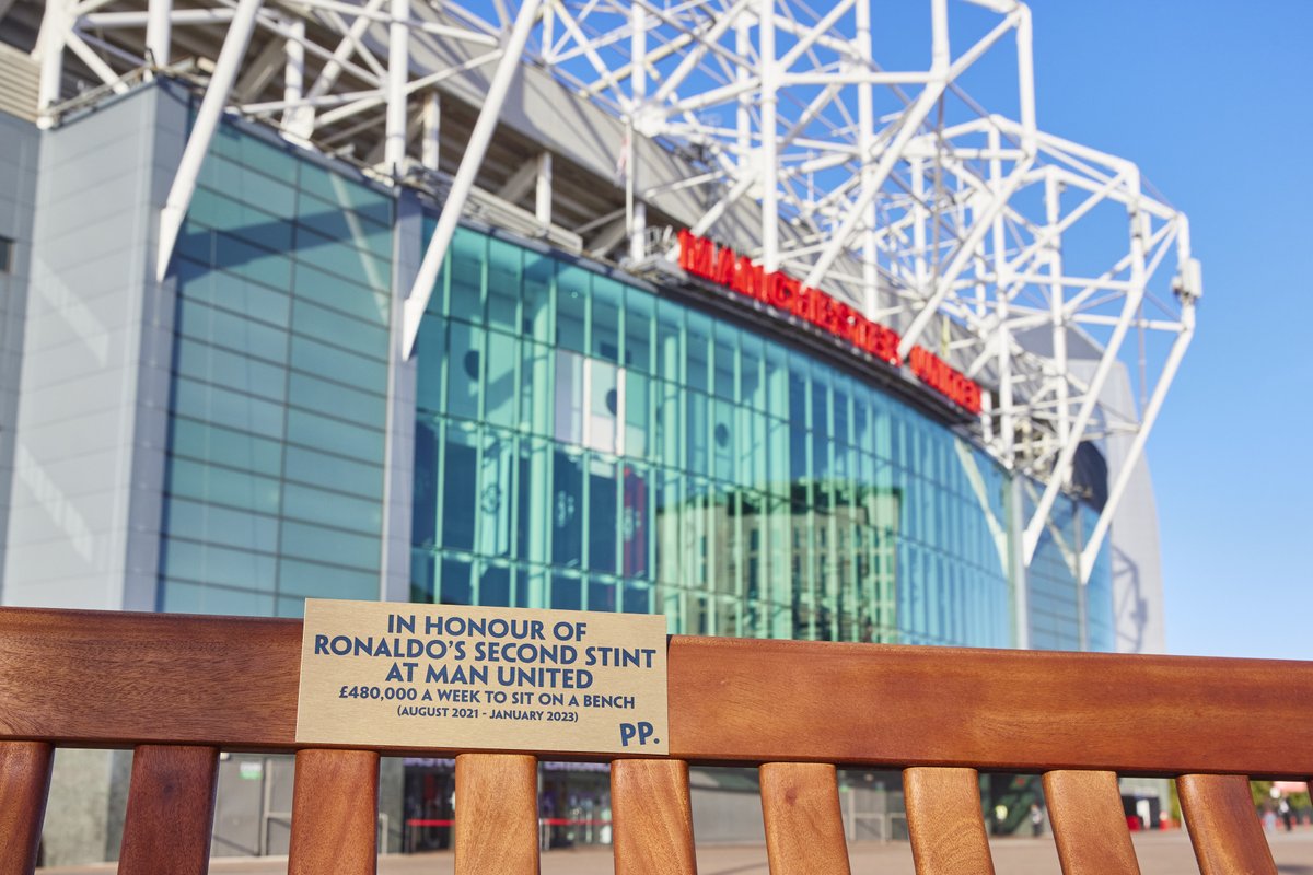 Paddy Power tweet media