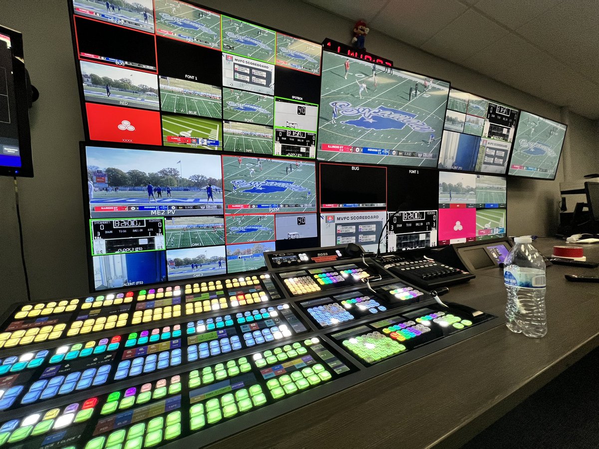 ThomasHartTV's tweet photo. Another week another Missouri Valley Football Game of the Week. 

1 ET / ESPN3 / Illinois State @ Indiana State https://t.co/mZI05Xr5gf