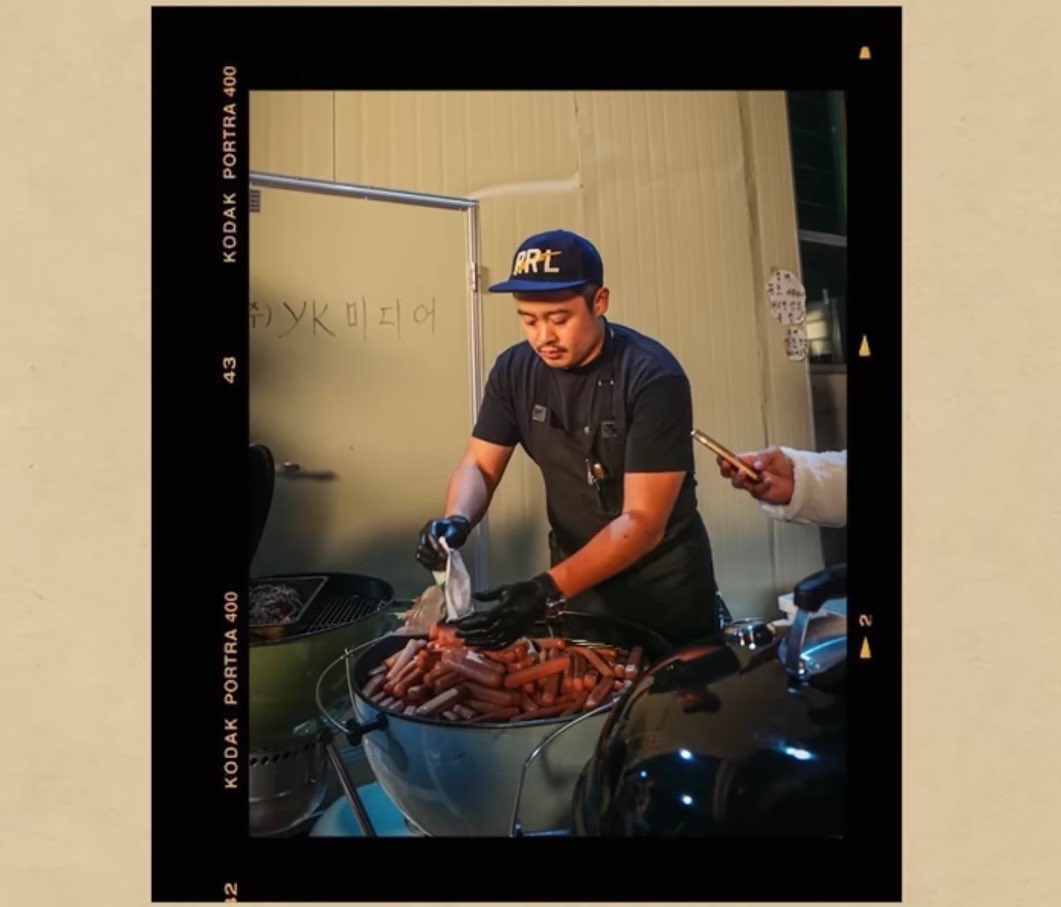 Jeanette_Tupaz1's tweet photo. [YooTubeLAB] Ep.4 Late Night Snack Attack
https://t.co/ISFLMljv3u

#LeeSeungGi #이승기 #イスンギ #スンギ #李昇基 #อีซึงกิ #HumanMade #휴먼메이드 #HumanMadeOriginal  #휴먼메이드오리지날 #HumanTable #휴먼테이블 #TableConcert #테이블콘서트  #YooYongWook #유용욱 #유용욱소장님 https://t.co/CTUMTRk8NR