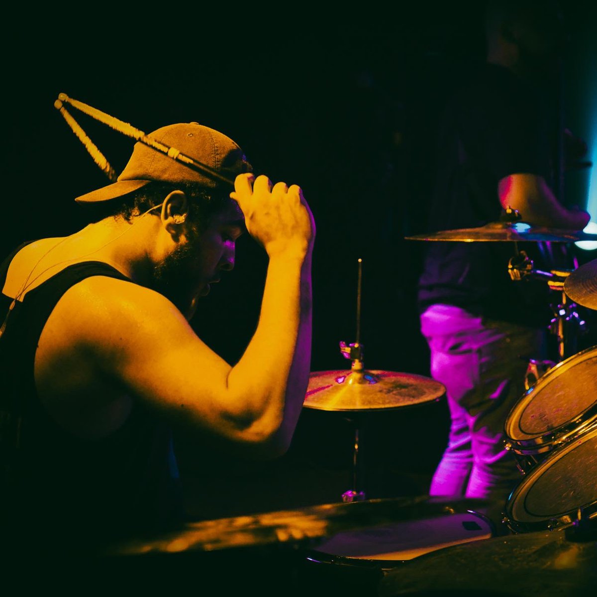 easternfault tweet media