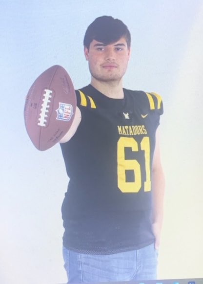VictorMDiazSix's tweet photo. Happy birthday to this young man turning 18 today i love you son! https://t.co/xiUE7PPkES