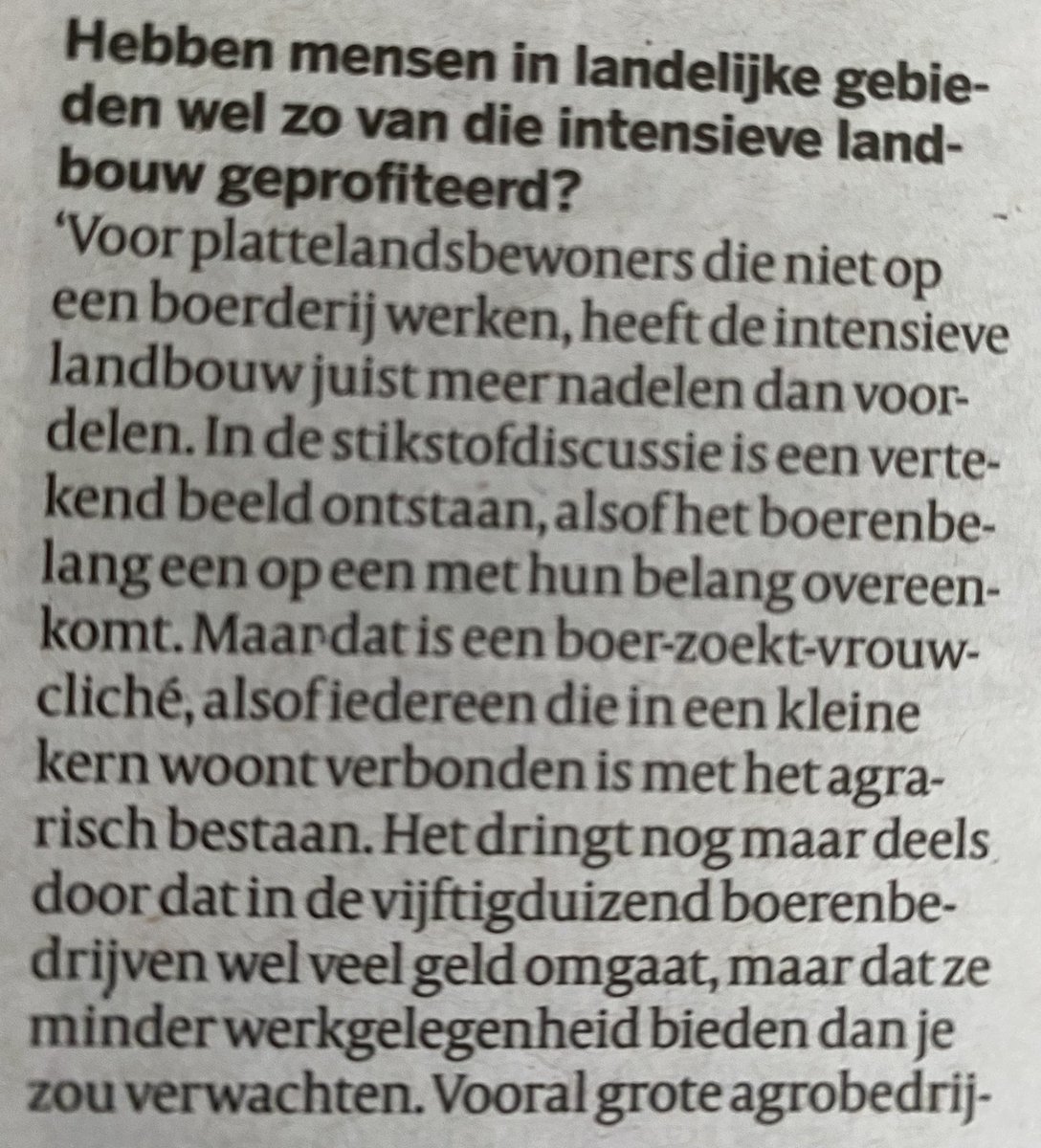 HansdeGruijter's tweet photo. En zo legt @CasparvdBerg het haarfijn uit hoe het zit met #boeren, agrobedrijven en omwonenden. #overlast #profijt https://t.co/jtkjIiawTg