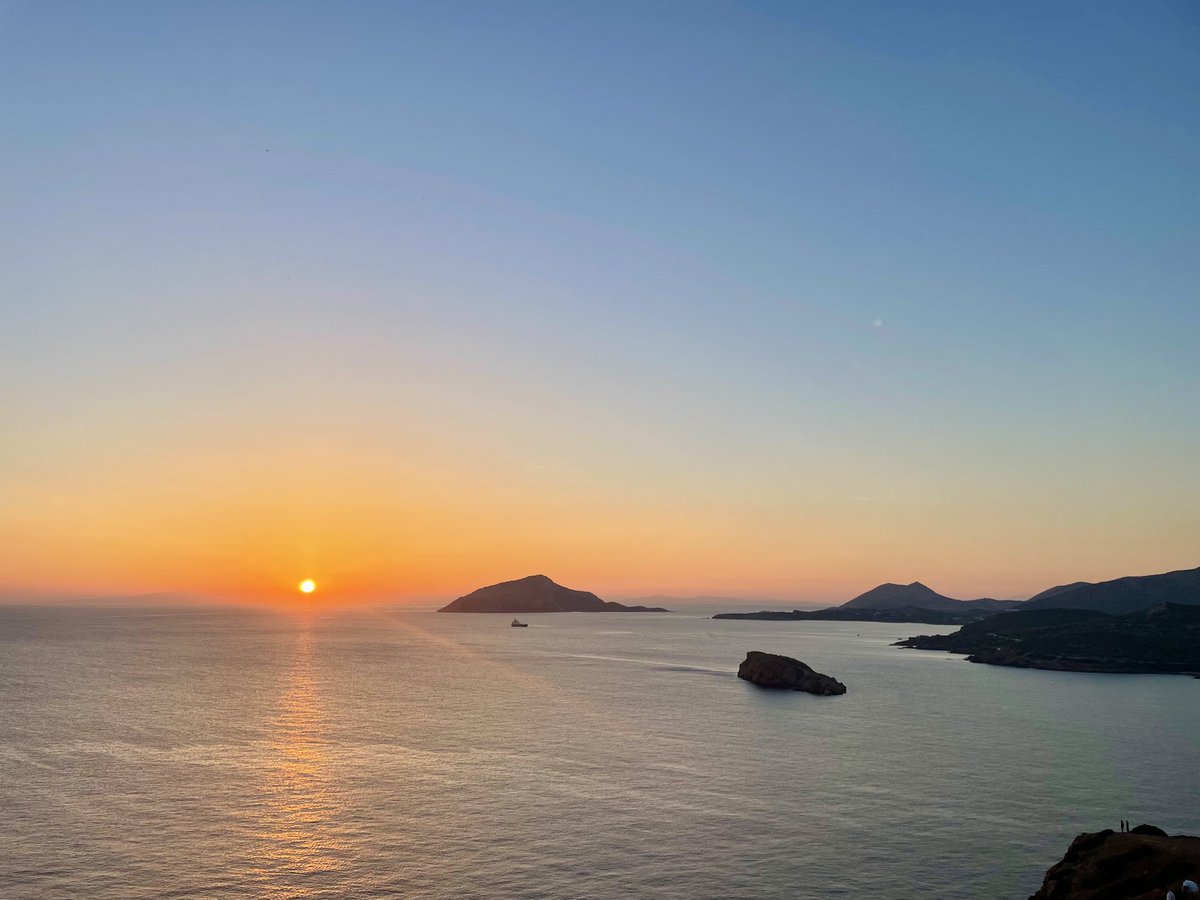 Julia Hartley-Brewer tweet media