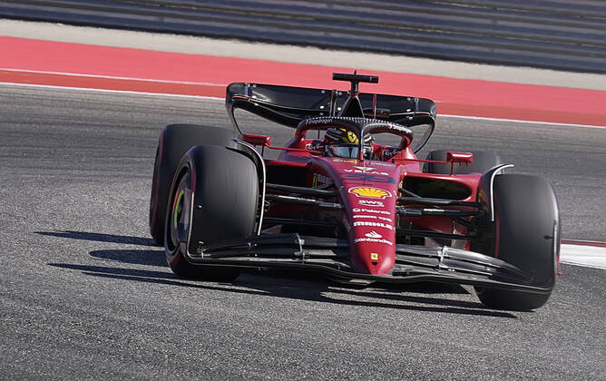 ShwartzmanNews's tweet photo. 📸 | More pics of Rob during FP1.

#F1 | #USGP 🇺🇸 https://t.co/gwTddr9t6R
