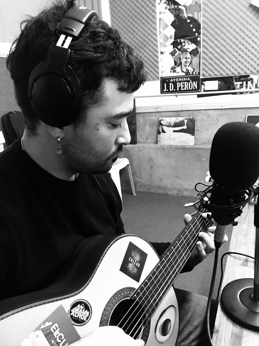 <a href="/PerroSegovia/">Perro Segovia</a> <a href="/kermessesabados/">#LaKermesse</a> "Me pasó con el primer y segundo disco de escucharlo hasta cansarme pero cuando lo veo en youtube o spotify es otro tema"📞El músico y obrero Leandro “Perro” Segovia (<a href="/PerroSegovia/">Perro Segovia</a>), en la <a href="/kermessesabados/">#LaKermesse</a>📻