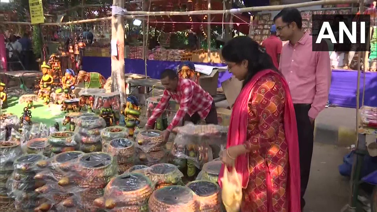 ANI on Twitter "Bihar Colourful pots, decorative items and earthen