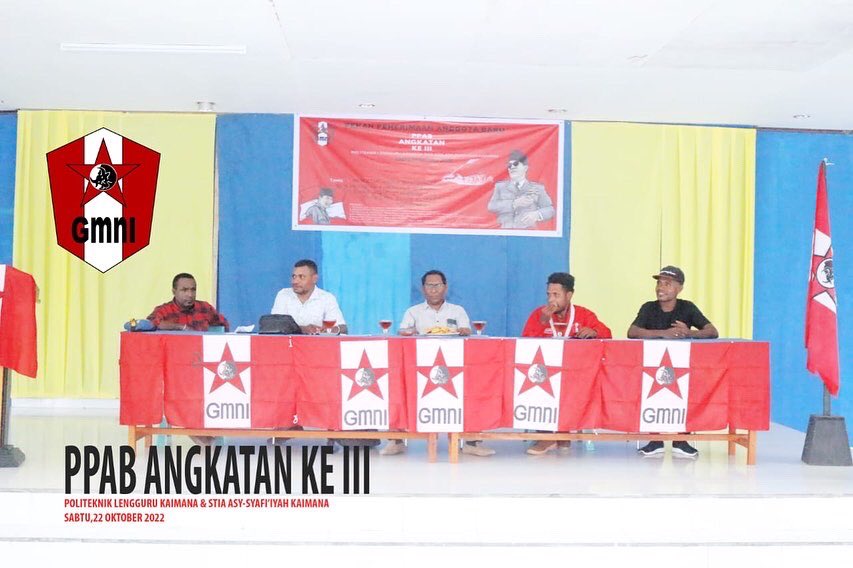 YoelFinse's tweet photo. Selamat &amp; sukses atas terlaksananya Pekan Penerimaan Anggota Baru (PPAB) Lintas Komisariat DPC GMNI Kabupaten Kaimana Kota Senja. Terus melangkah walaupun terlihat baru melangkah.

#PPABGMNIKaimana
#yoelulimpaofficial 
#gmnitanahpapua 
#yoelulimpa https://t.co/69fVWVbQjZ