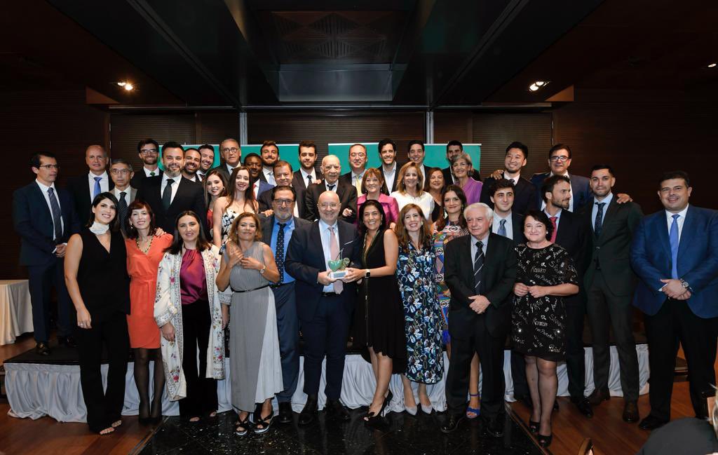 ramirez_cirugia's tweet photo. Cirugía Arrixaca Premio Hipócrates 2022, Gracias!!! @commurcia @aecirujanos @AreaUnoArrixaca @regiondemurcia @umu @IMIB_RMurcia @FFIS_CARM @poncelorenzo1 @psorianocano @SerranoJAntonio @JoseLujanRector https://t.co/wbZ1KwDtcI