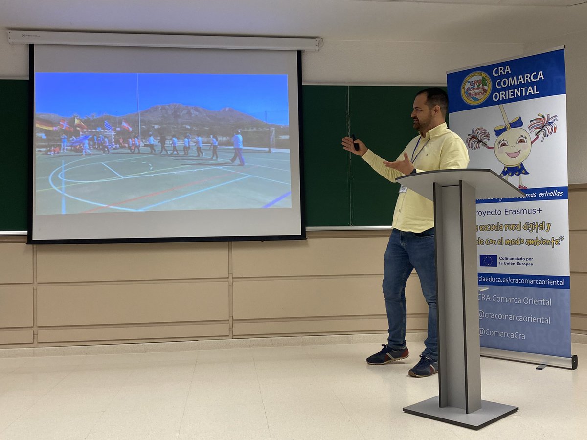 alfonsomayor's tweet photo. Todo un honor participar en @CIEB2022 presentando la comunicación “Impacto de un Proyecto Erasmus+ en la Educación Bilingüe” 🗣🇪🇺🏫 Proyecto Erasmus+ KA122 y Proyecto e-Twinning en @ComarcaCra #CIEB2022 #ErasmusPlus @Educarm @ProgramasRM @AbanillaAyto https://t.co/YHI4jlIoUK
