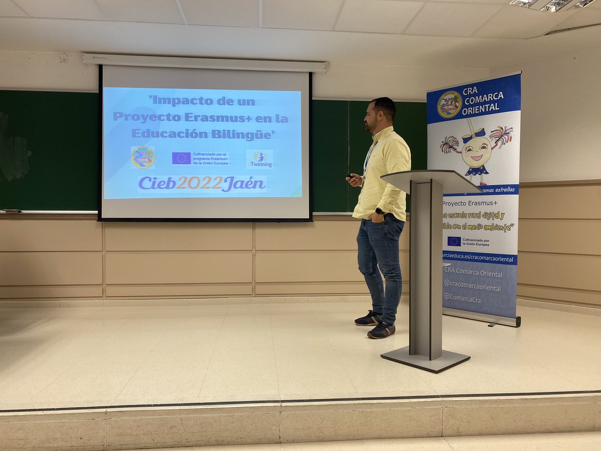 alfonsomayor's tweet photo. Todo un honor participar en @CIEB2022 presentando la comunicación “Impacto de un Proyecto Erasmus+ en la Educación Bilingüe” 🗣🇪🇺🏫 Proyecto Erasmus+ KA122 y Proyecto e-Twinning en @ComarcaCra #CIEB2022 #ErasmusPlus @Educarm @ProgramasRM @AbanillaAyto https://t.co/YHI4jlIoUK
