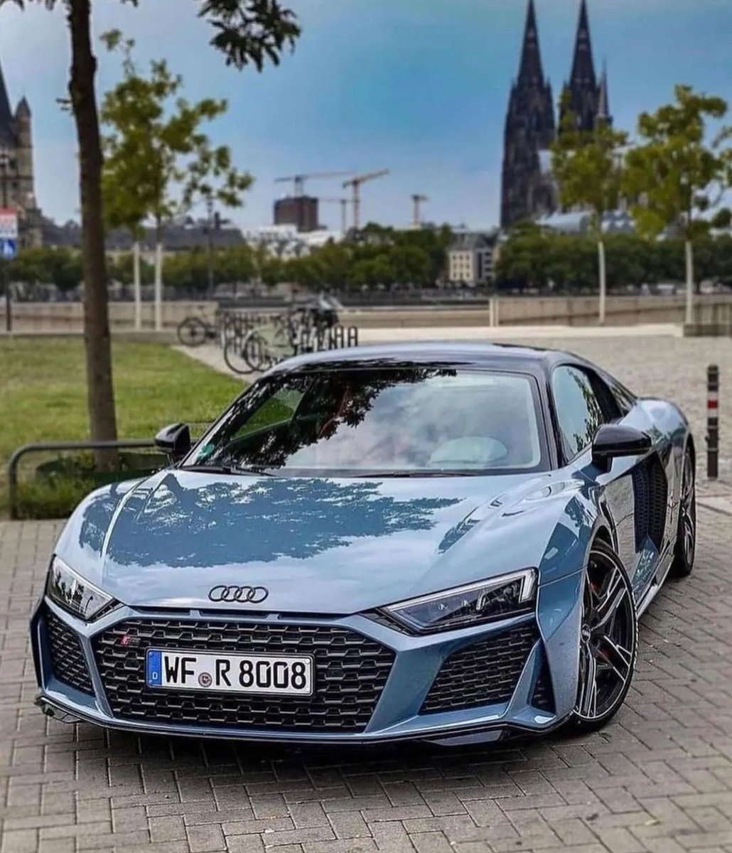 Audi R8 V10 Decennium 💯