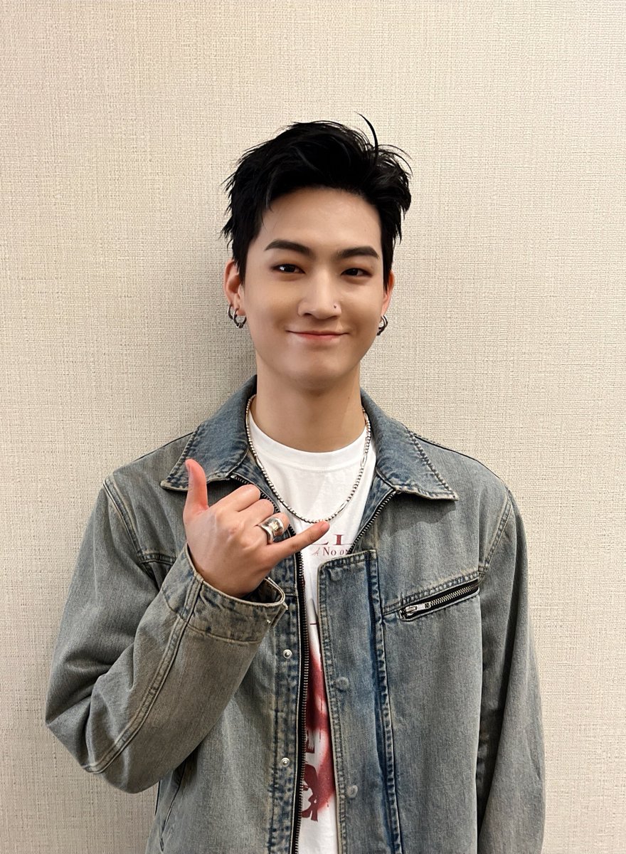 cdnzarecords's tweet photo. [📸] Today‘s JAY B

#JAYB #제이비 #CDNZA #카덴차 https://t.co/sxys4kHVNx