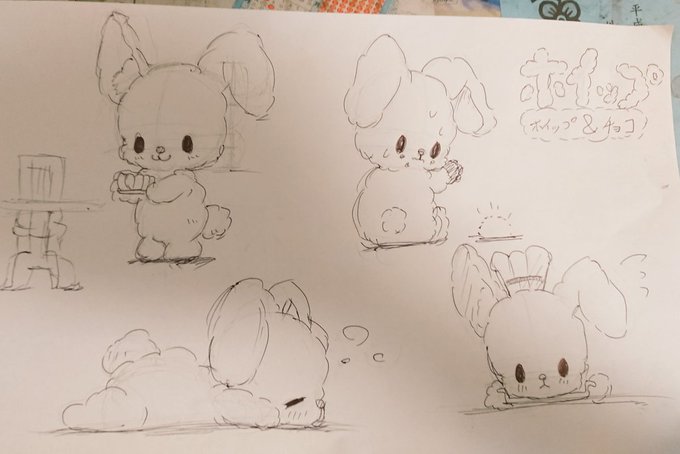 実家帰っててデジタル描けないからアナログでミニキャラみたいな子考えてる 
