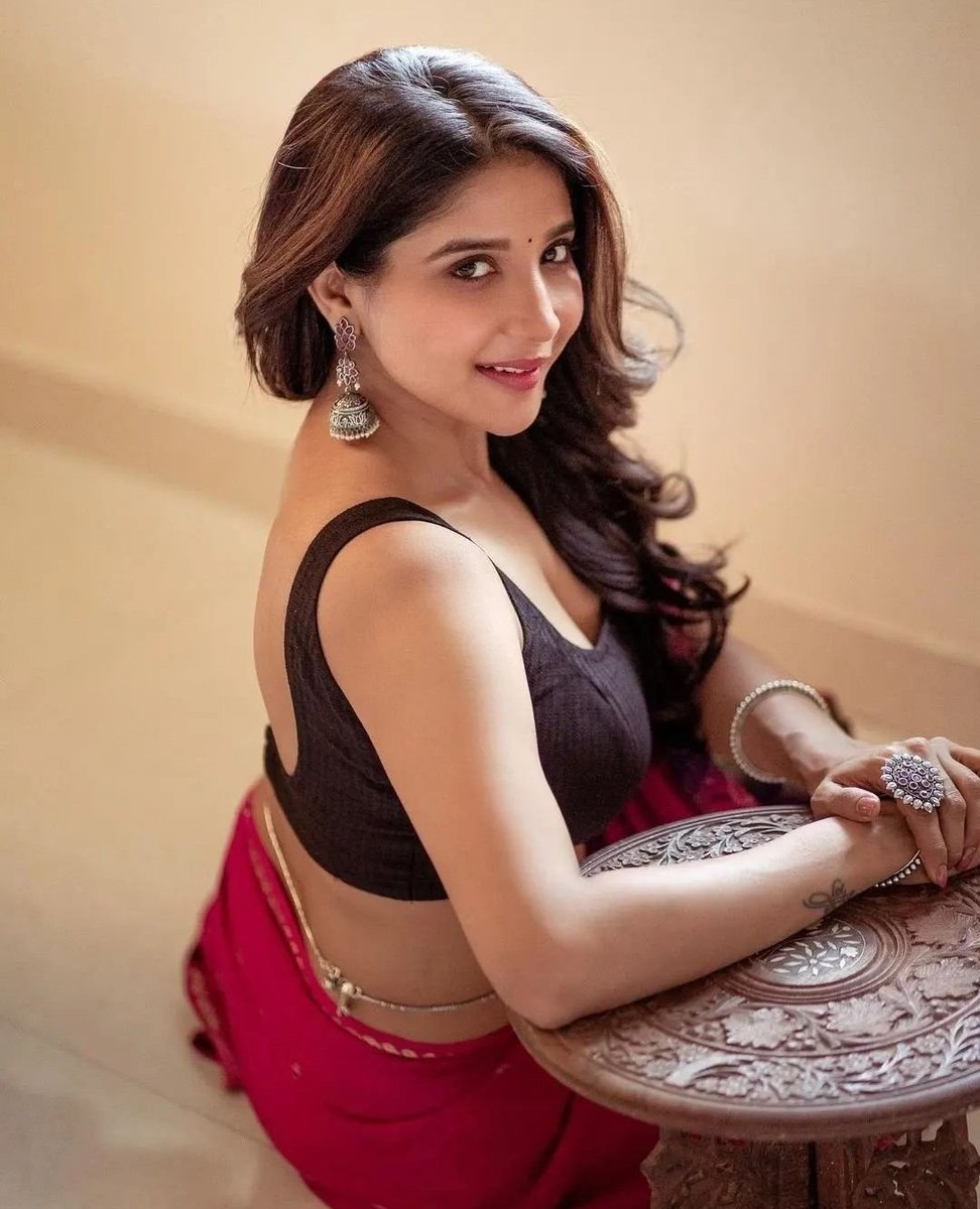 Disha89503791's tweet photo. Hi
Send me your WhatsApp number ❤️ https://t.co/vPwiQpnNbg