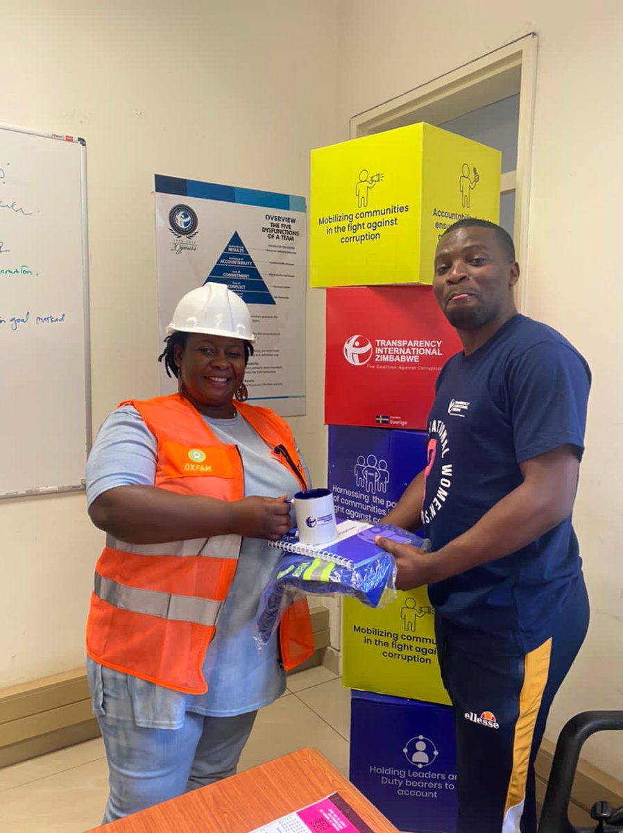 Receiving my anti-corruption package.

Thank you <a href="/TIZim_info/">Transparency International Zimbabwe</a> 

#behonestandfightcorruption