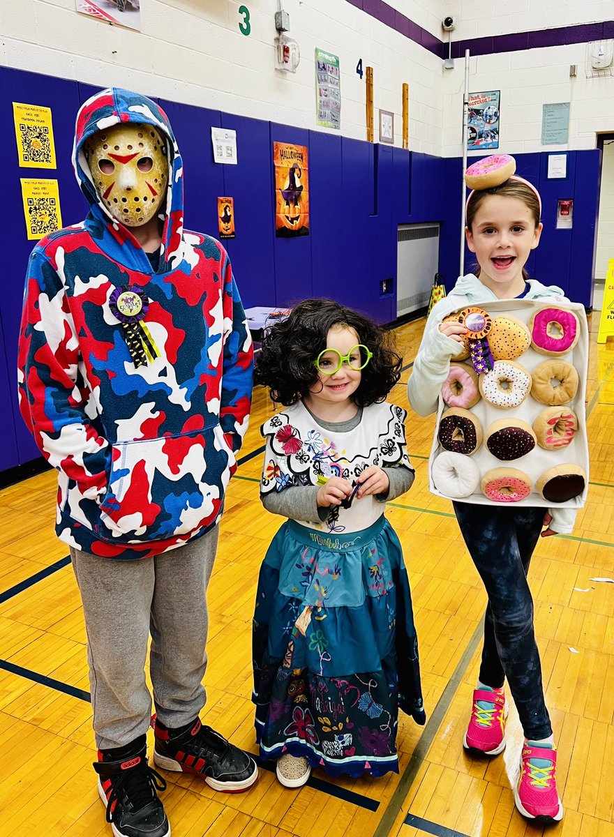 🍁Fall Fest did not disappoint!! From a haunted house 👻 to trunk or treating 🍫 to fall crafts 🖍 we had FUN, FUN, FUN!! Thank you to our PTA for hosting and to all the volunteers and families that helped create some awesome memories for the kids! 🥳#WeAreCP