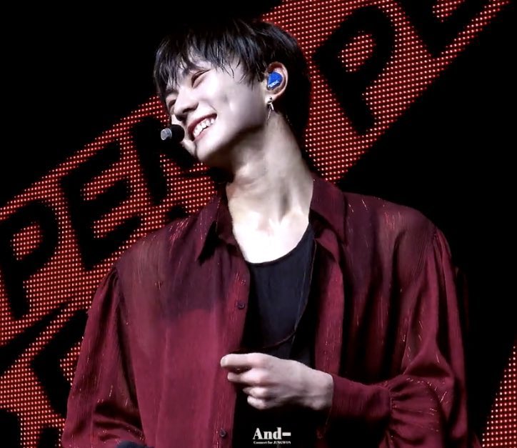 โตกว่าเดิม คอหนากว่าเดิม ฮอตกว่าเดิม