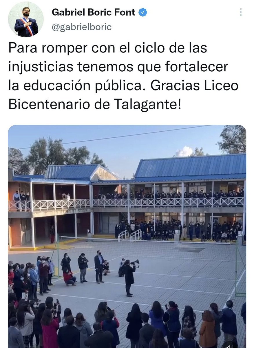 rodolfocarter's tweet photo. Fin de Liceos Bicentenario es una decisión ideológica muy cruel. Gobierno de Pdte @gabrielboric destruirá el sueño de familias q eligen el mérito, la libertad y el trabajo bien hecho como motor de vida para sus hijos.¿No les basta con crisis de inseguridad y económica q sufre 🇨🇱? https://t.co/D4g03R7uWB