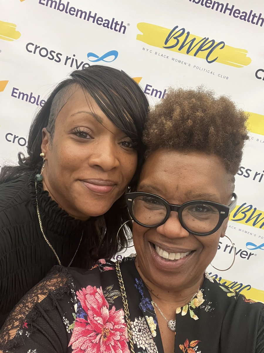 prmaven17's tweet photo. .@NYCBWPC #InspireHerAwards @EmblemHealth was a whole affirming vibe!! Thank you @MsWineglass for making space for me &amp; Chivon &amp; congratulations to all the extraordinary honorees!! https://t.co/0yrtots6H7