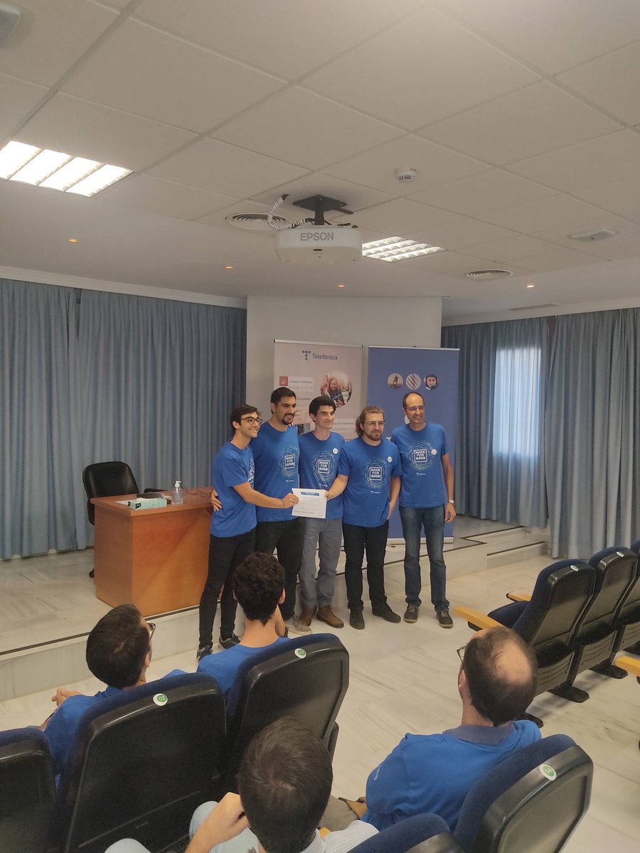 h4g_Sev's tweet photo. Y los ganadores del premio #OpenWebinars es para el grupo de #Hersi
#HackForGood2022 #CátedrasTelefónica https://t.co/Ykq8Hcs7fT